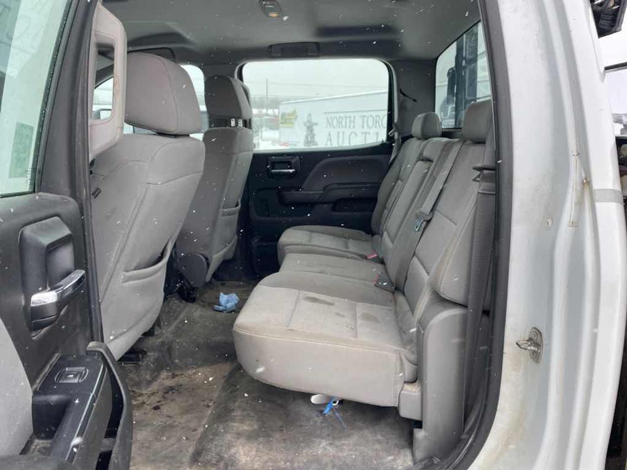 2016 Chevrolet Silverado K2500 HE Photo