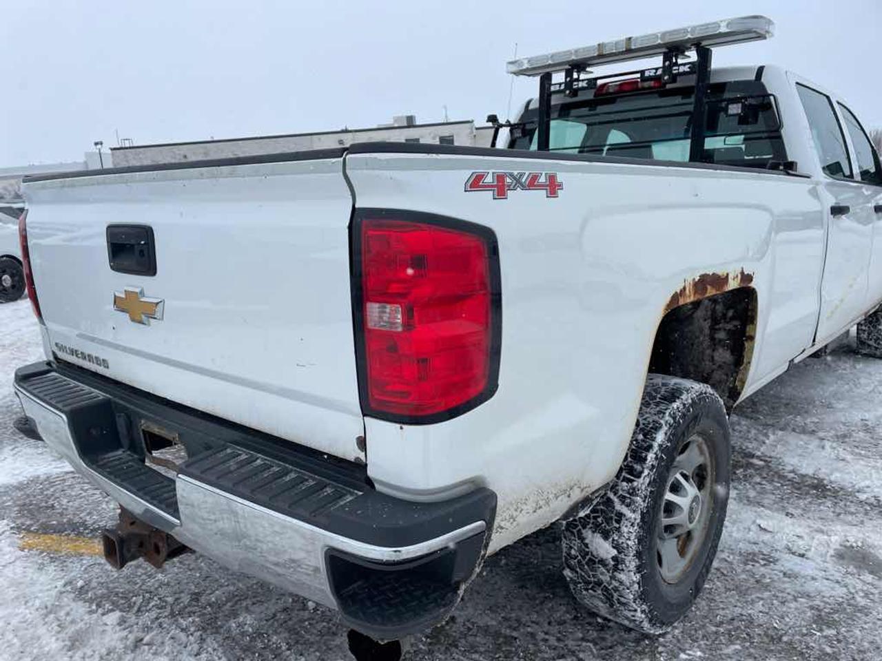 2016 Chevrolet Silverado K2500 HE Photo