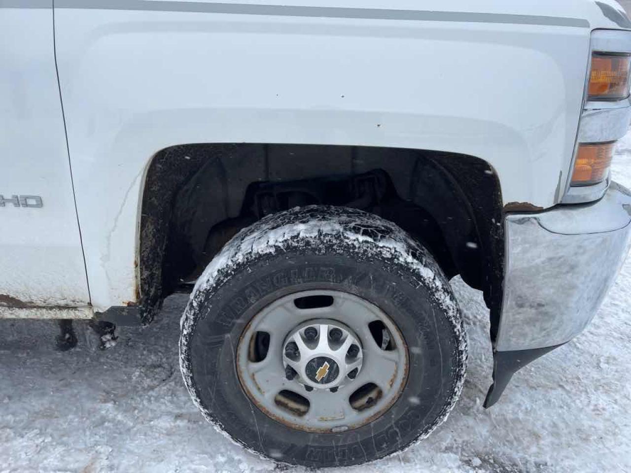 2016 Chevrolet Silverado K2500 HE Photo