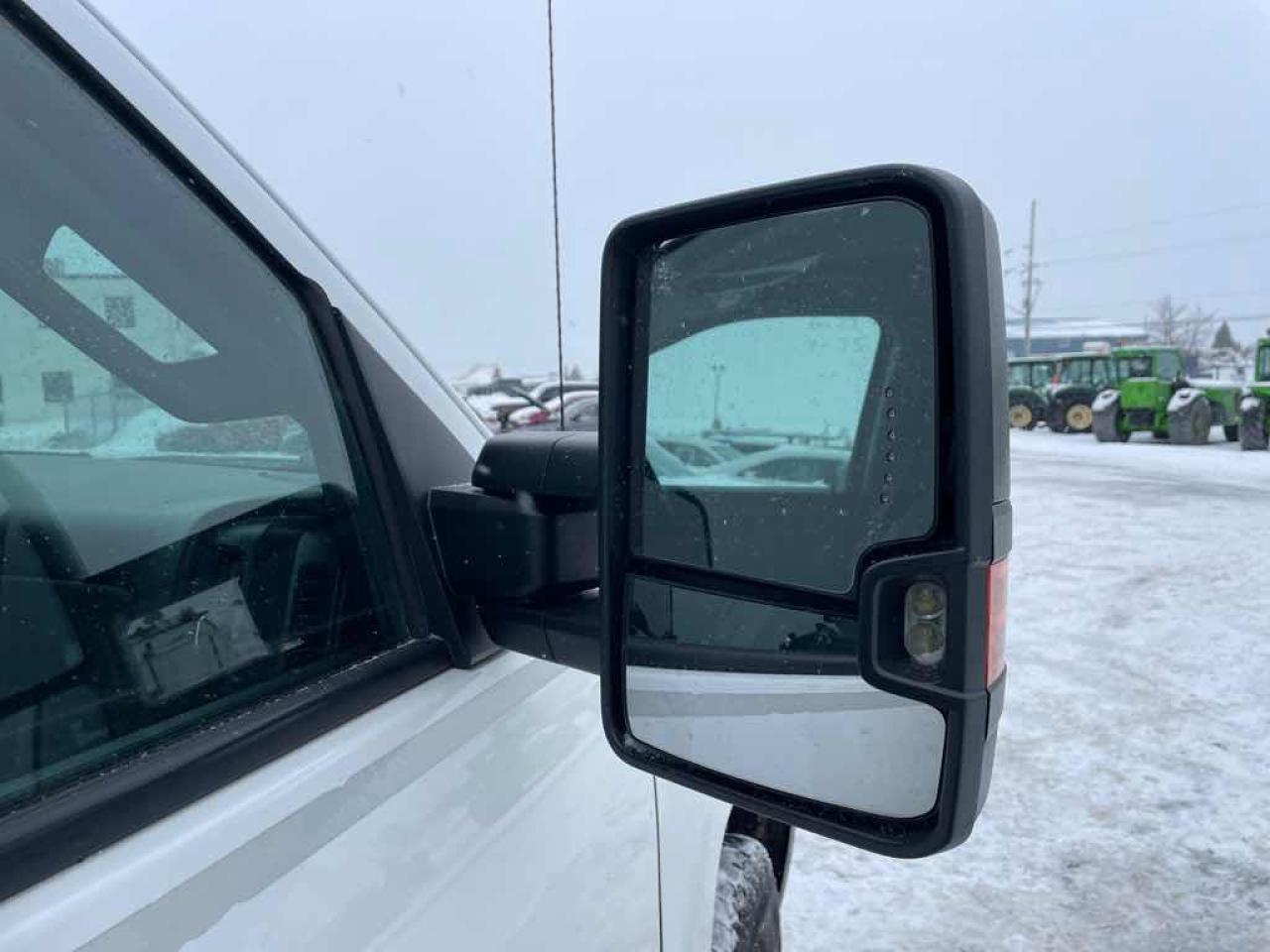 2016 Chevrolet Silverado K2500 HE Photo