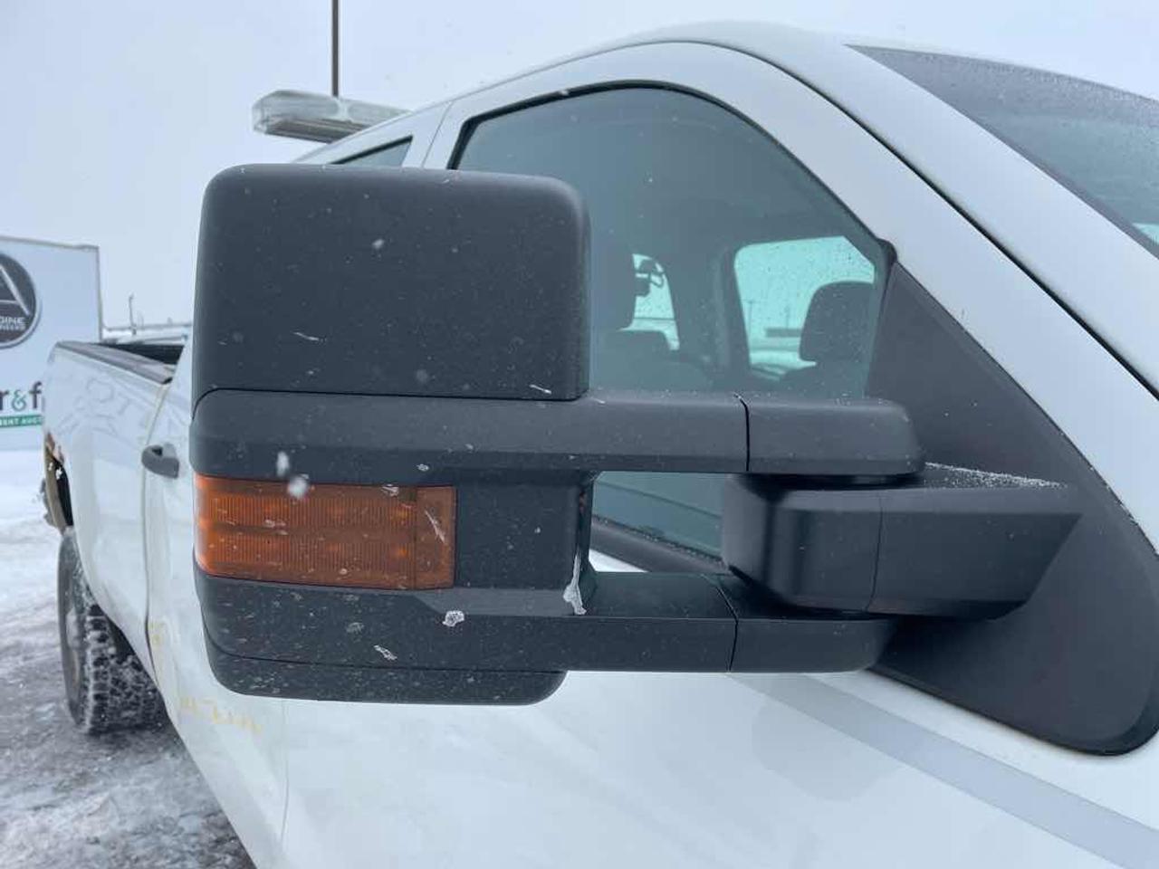2016 Chevrolet Silverado K2500 HE Photo