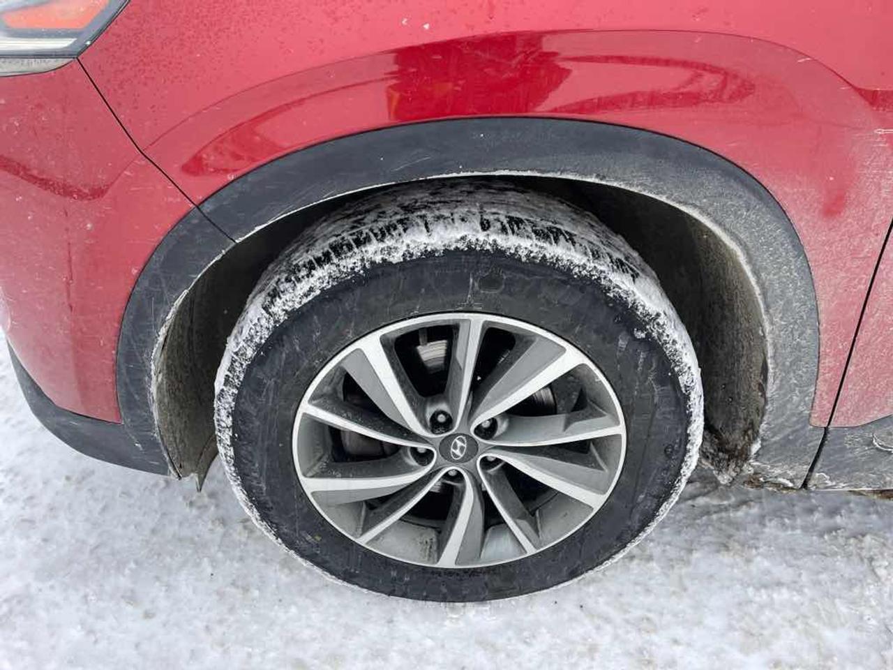2019 Hyundai Santa Fe SEL PLUS Photo