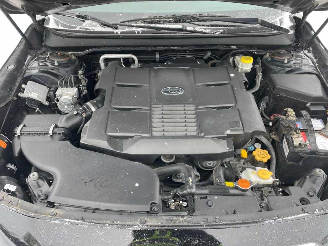 2017 Subaru LEGACY 3.6R LIMITE  Photo