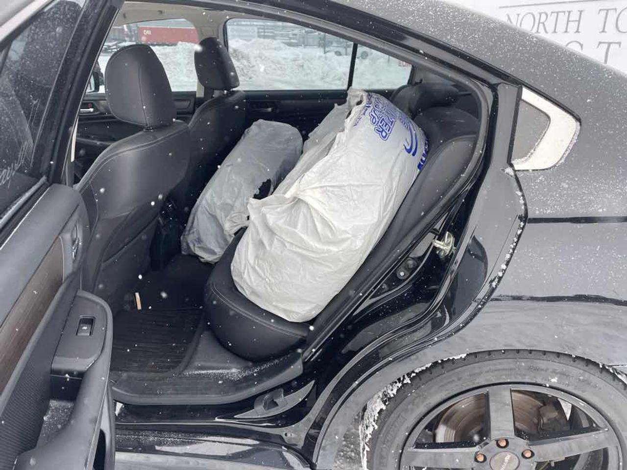 2017 Subaru LEGACY 3.6R LIMITE  Photo