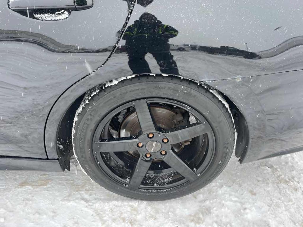 2017 Subaru LEGACY 3.6R LIMITE  Photo