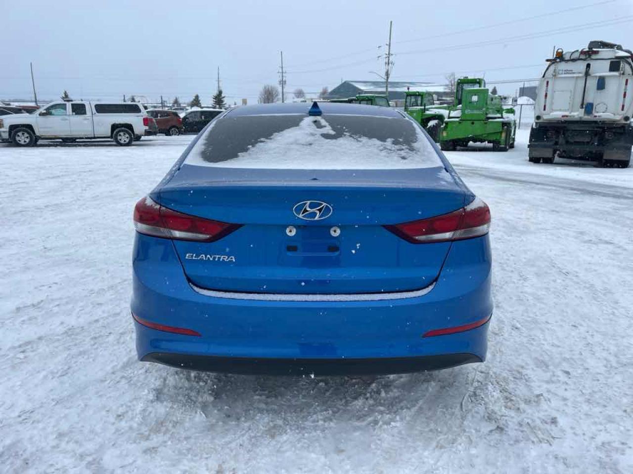 2017 Hyundai Elantra Value Photo