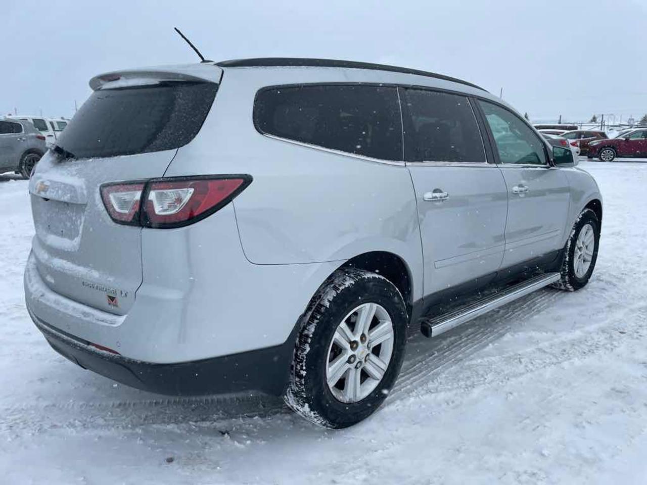 2014 Chevrolet Traverse LT Photo3
