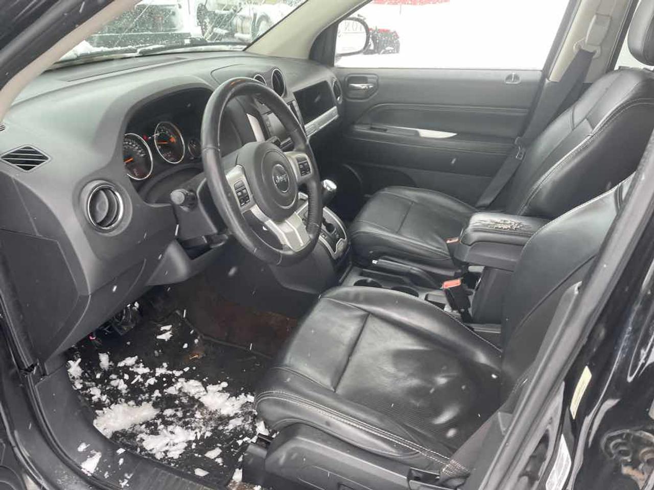 2014 Jeep Compass LIMITED Photo