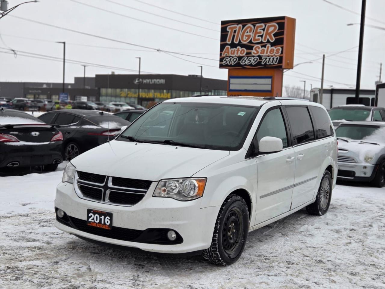 2016 Dodge Grand Caravan CREW PLUS, LEATHER, LOADED, AS IS SPECIAL