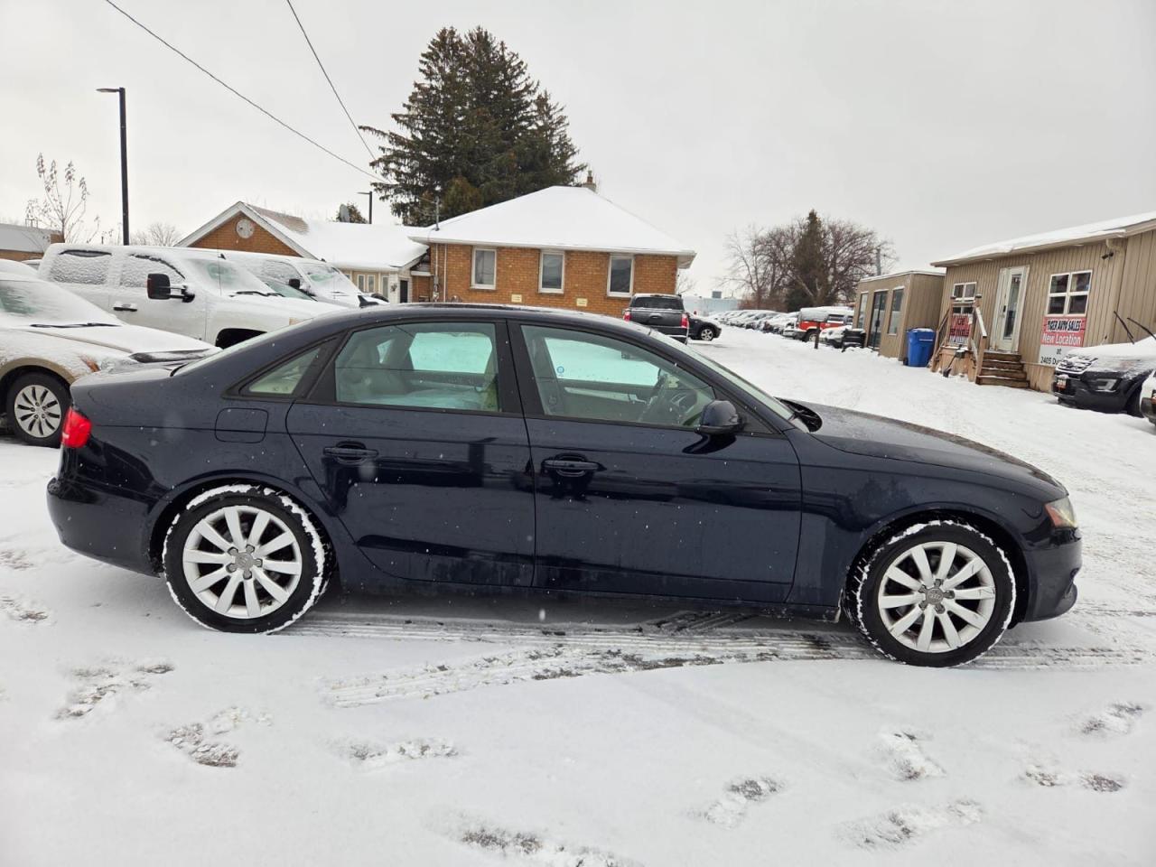 2011 Audi A4 2.0T, AWD, LOADED, ONLY 165KMS, AS IS SPECIAL - Photo #6