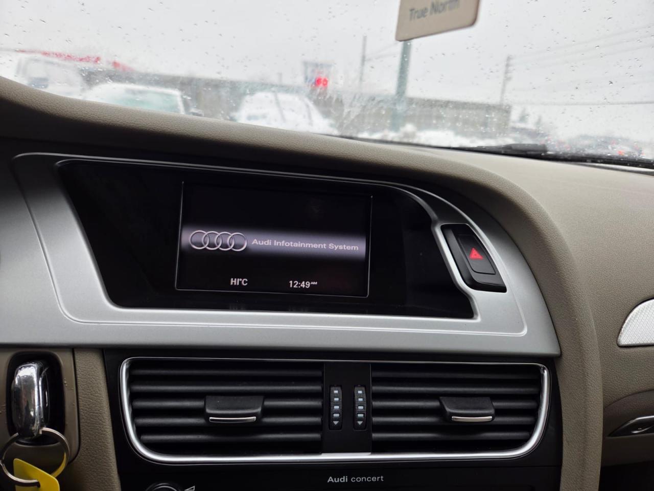 2011 Audi A4 2.0T, AWD, LOADED, ONLY 165KMS, AS IS SPECIAL - Photo #13