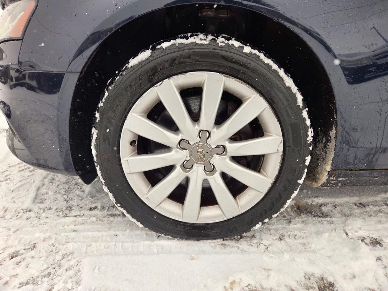 2011 Audi A4 2.0T, AWD, LOADED, ONLY 165KMS, AS IS SPECIAL - Photo #17