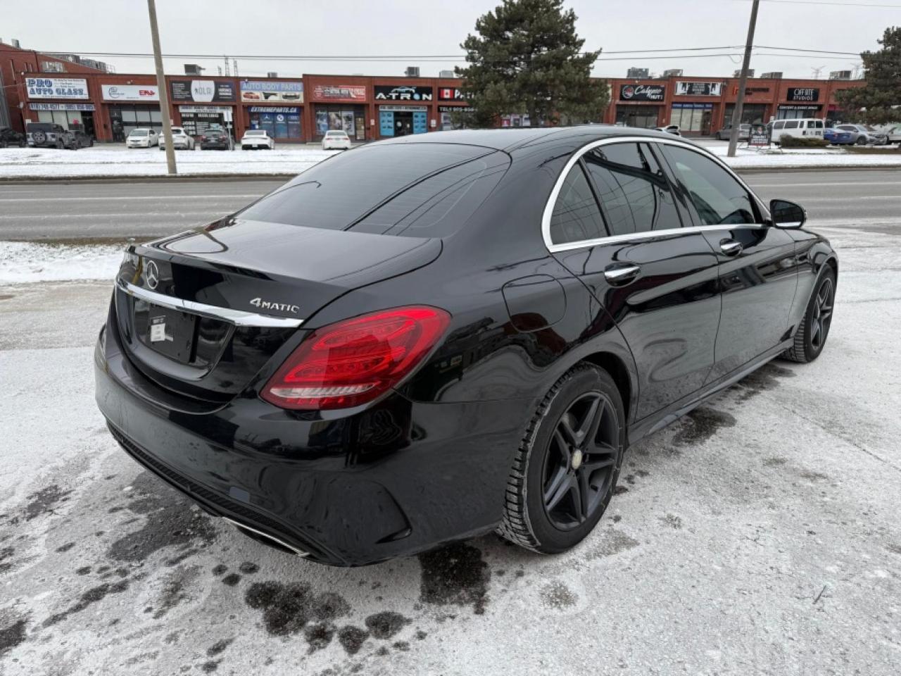 2018 Mercedes-Benz C-Class C 300 4MATIC/ AMG SPORT PACKAGE/ CLEAN CARFAX - Photo #5