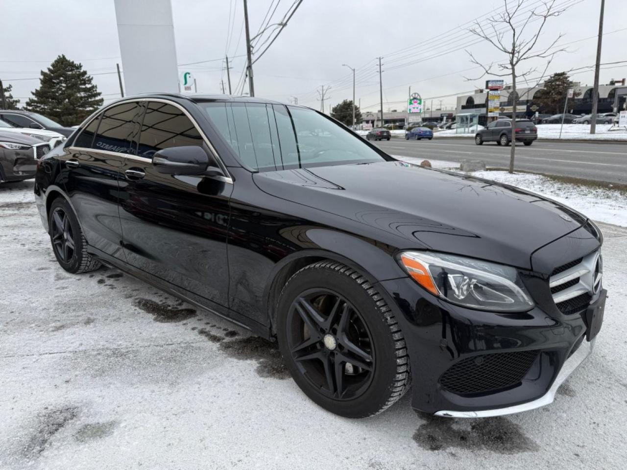 2018 Mercedes-Benz C-Class C 300 4MATIC/ AMG SPORT PACKAGE/ CLEAN CARFAX - Photo #3