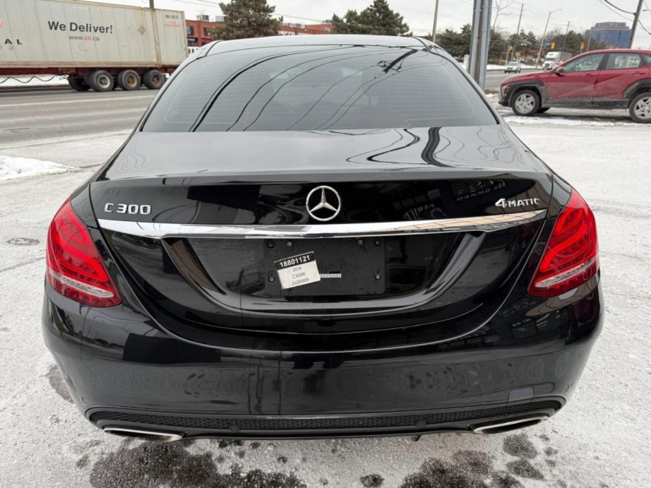 2018 Mercedes-Benz C-Class C 300 4MATIC/ AMG SPORT PACKAGE/ CLEAN CARFAX - Photo #6