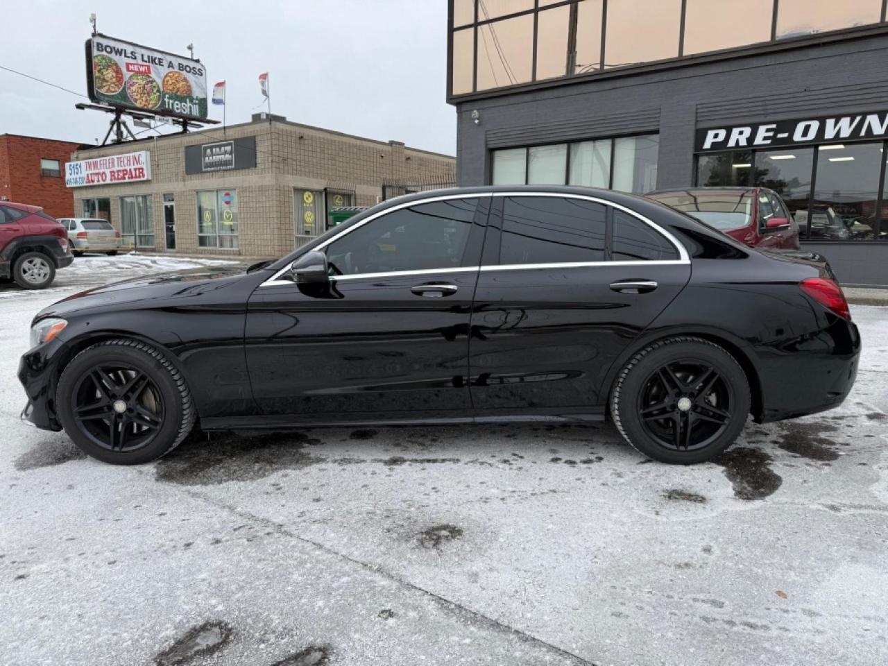 2018 Mercedes-Benz C-Class C 300 4MATIC/ AMG SPORT PACKAGE/ CLEAN CARFAX - Photo #8