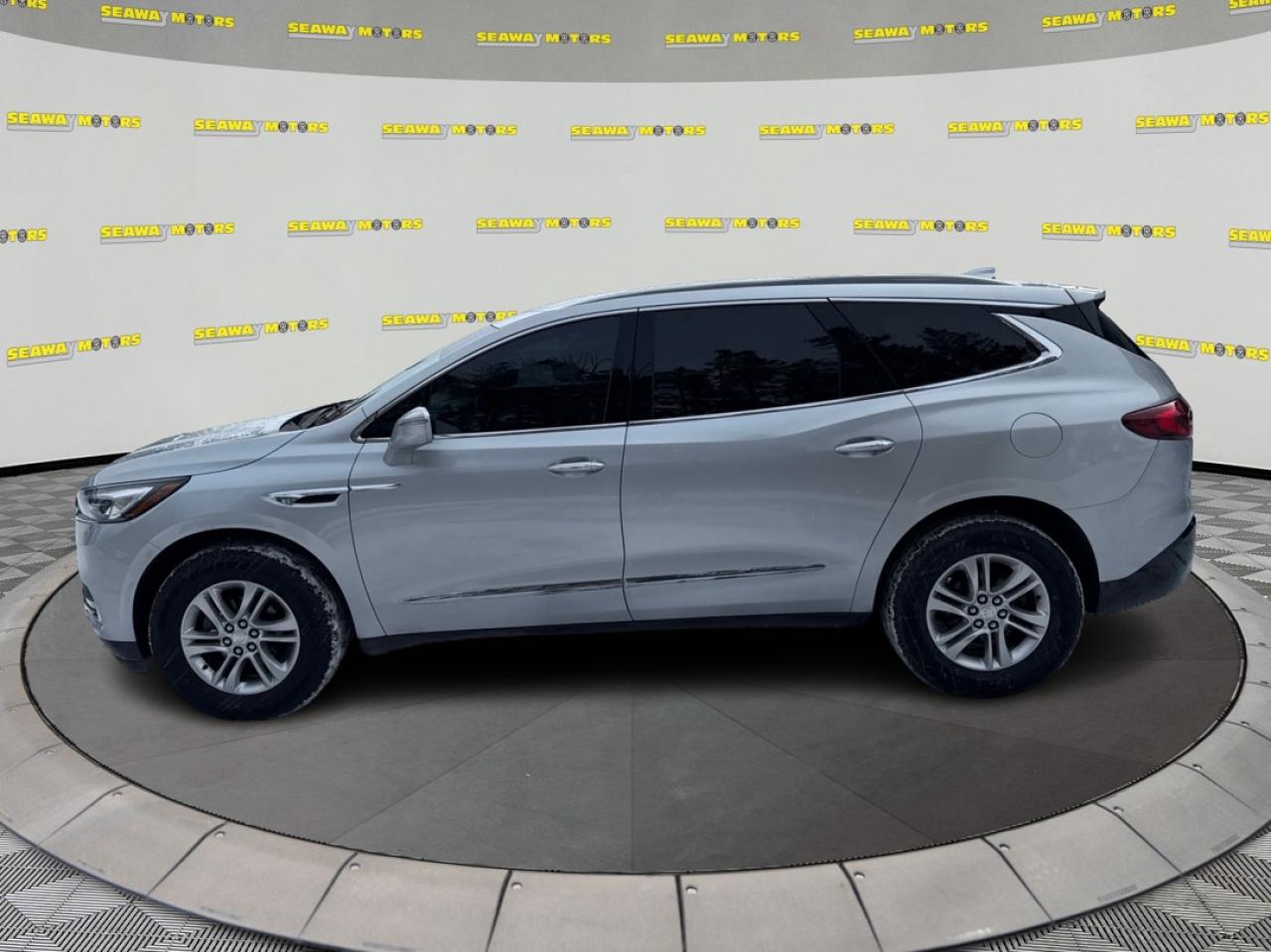 2018 Buick Enclave Essence - Photo #6