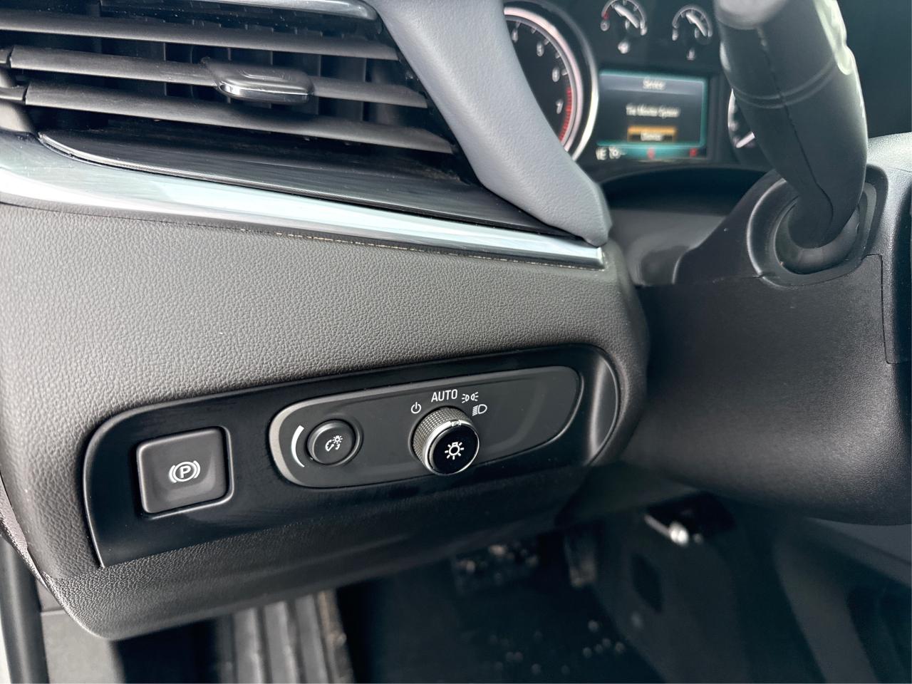 2018 Buick Enclave Essence - Photo #15