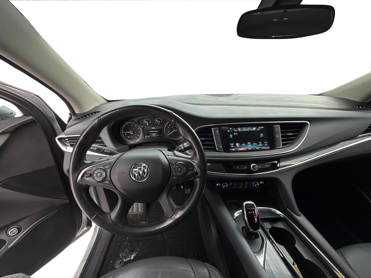 2018 Buick Enclave Essence - Photo #16