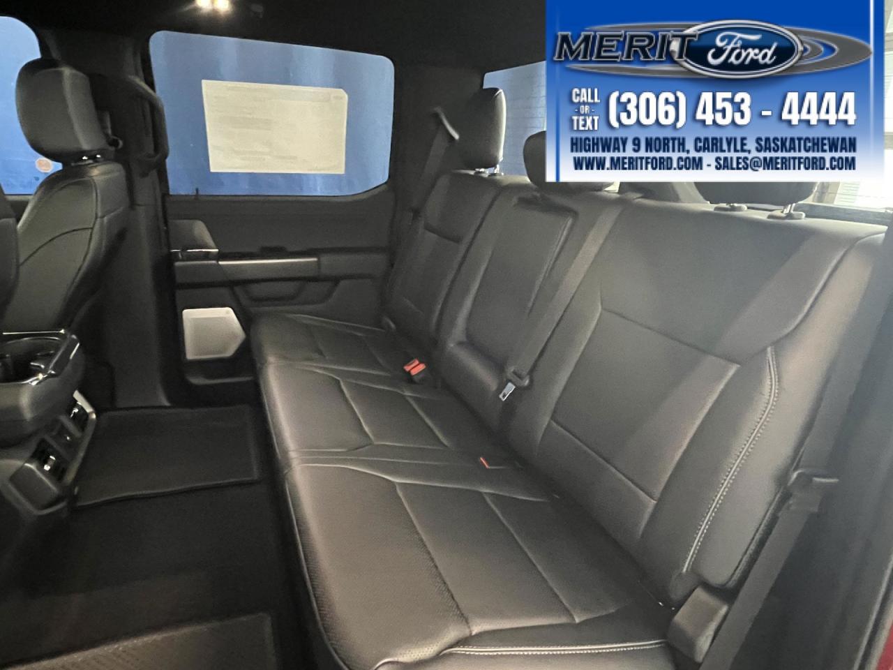 2025 Ford F-150 LARIAT 5.0L V8, 502A ++ Photo5