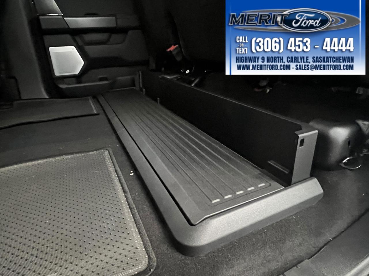 2025 Ford F-150 LARIAT 5.0L V8, 502A ++ Photo5