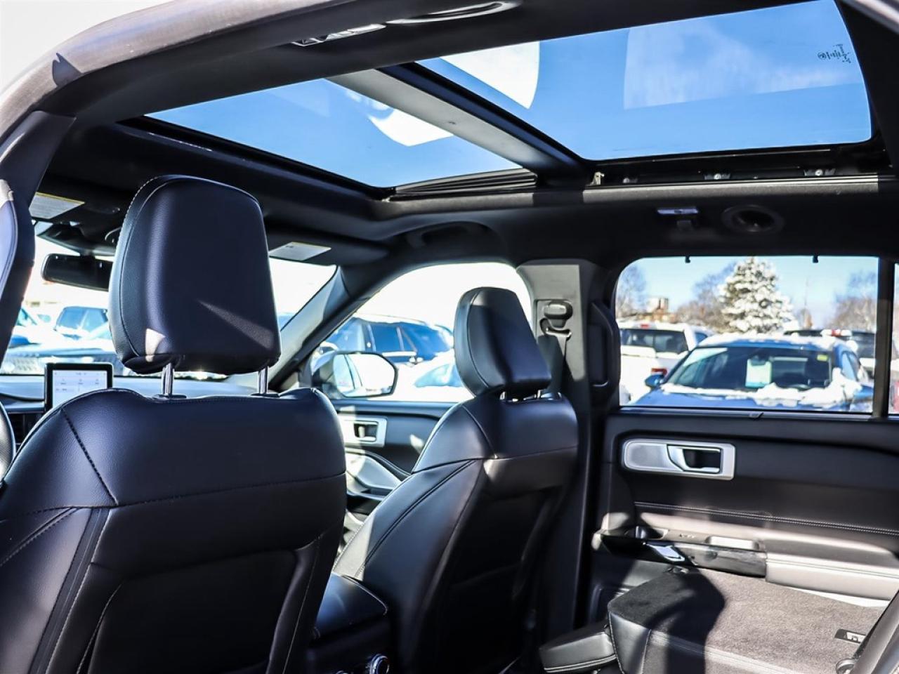 2022 Ford Explorer ST 4WD Photo