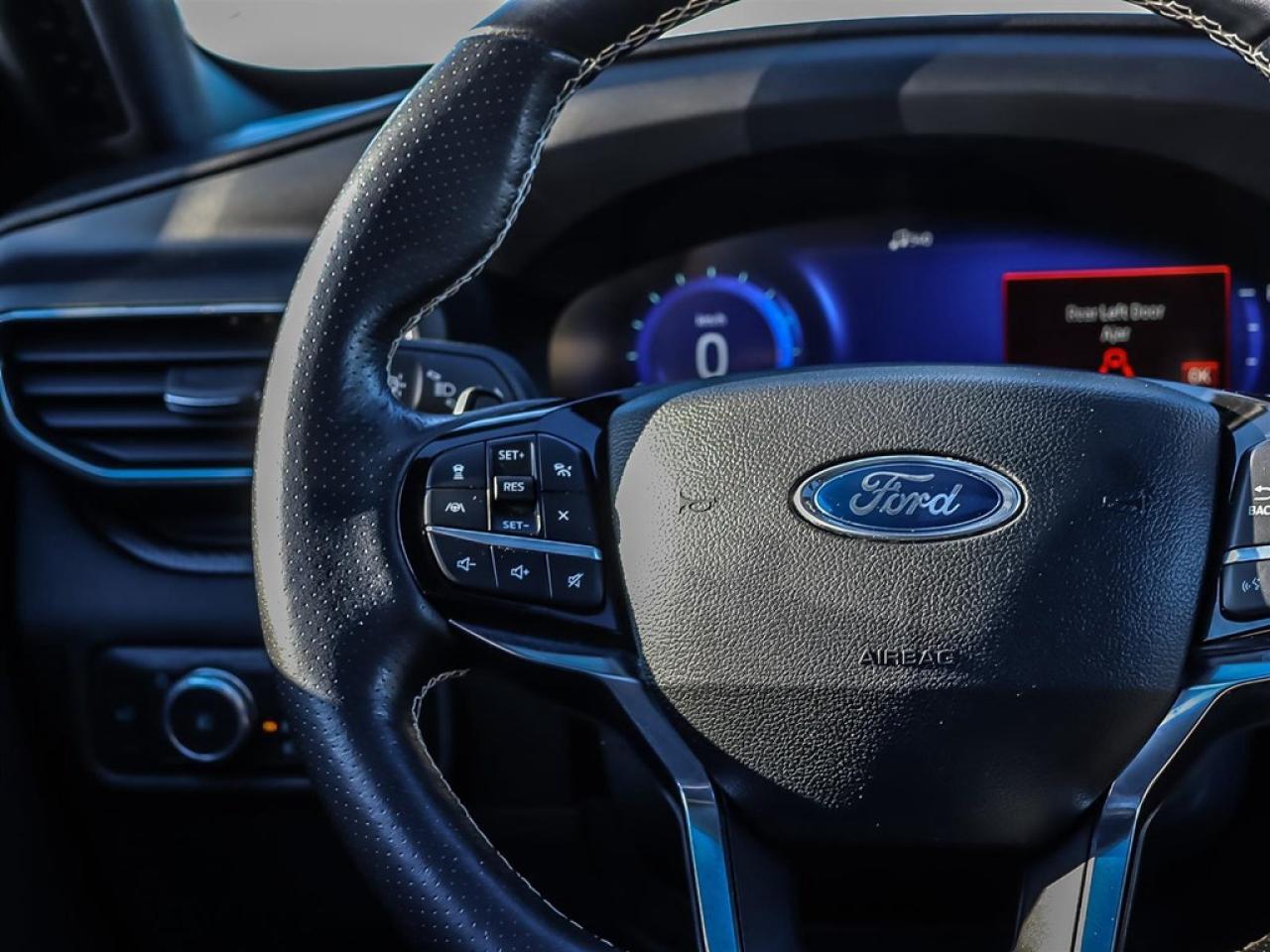 2022 Ford Explorer ST 4WD Photo