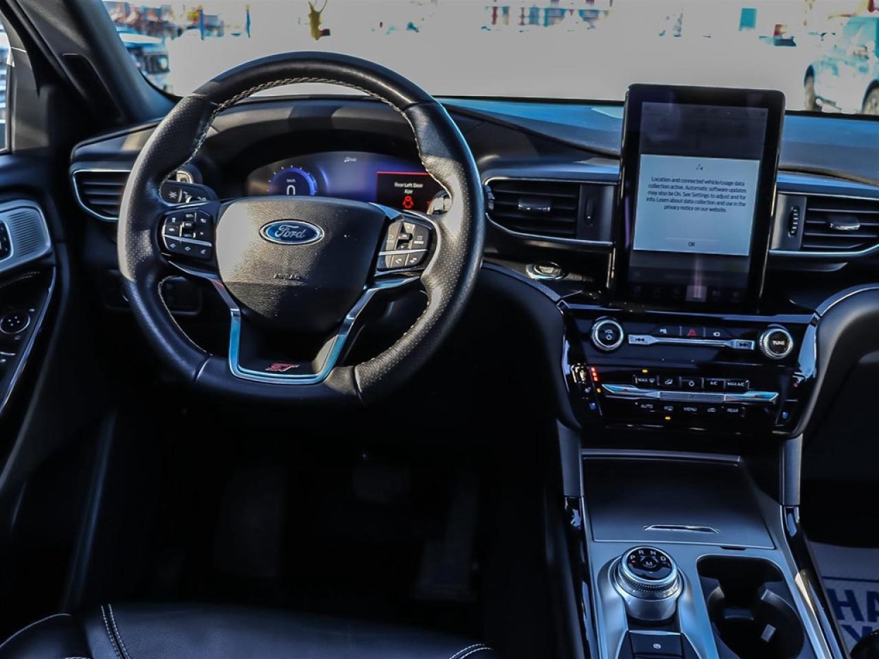 2022 Ford Explorer ST 4WD Photo