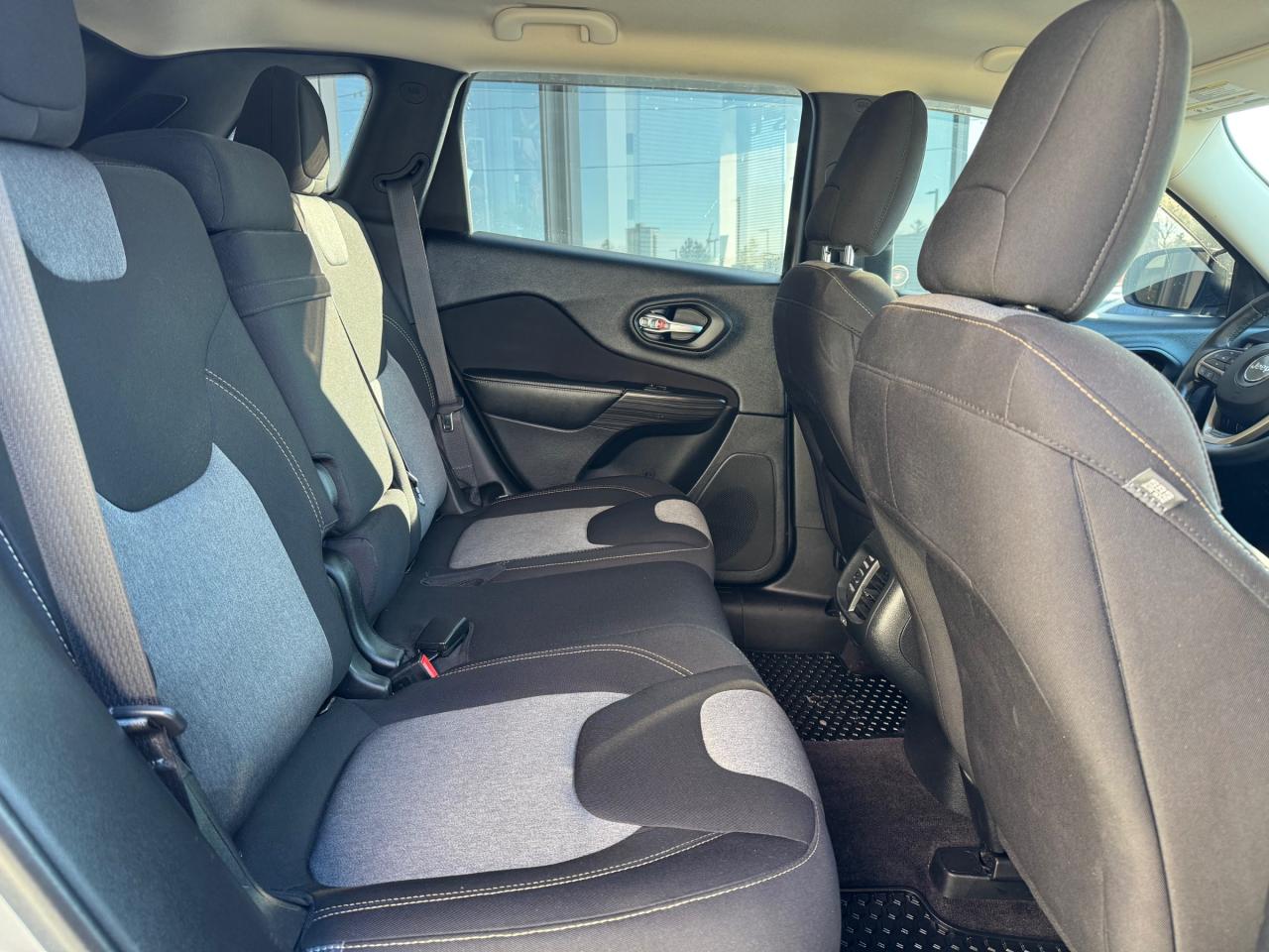 2016 Jeep Cherokee Sport Accident Free | Bluetooth | 4x4 Photo