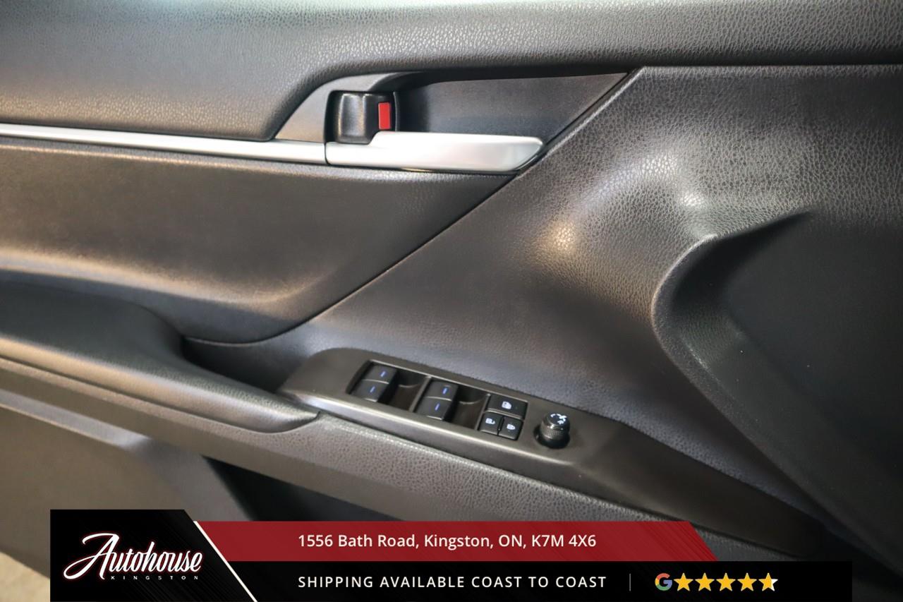 2023 Toyota Camry SE PEDESTRIAN DETECTION - LANE KEEP ASSIST Photo