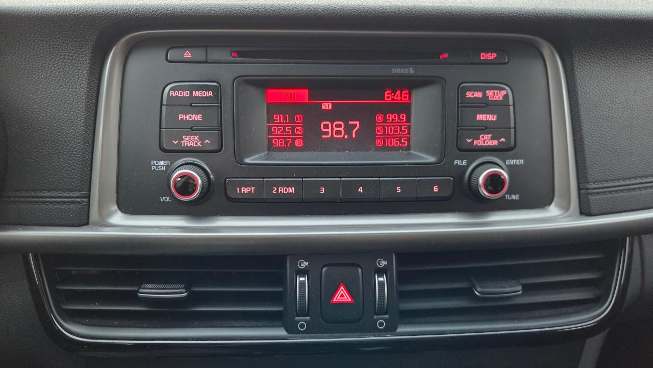 2018 Kia Optima LX - Photo #13