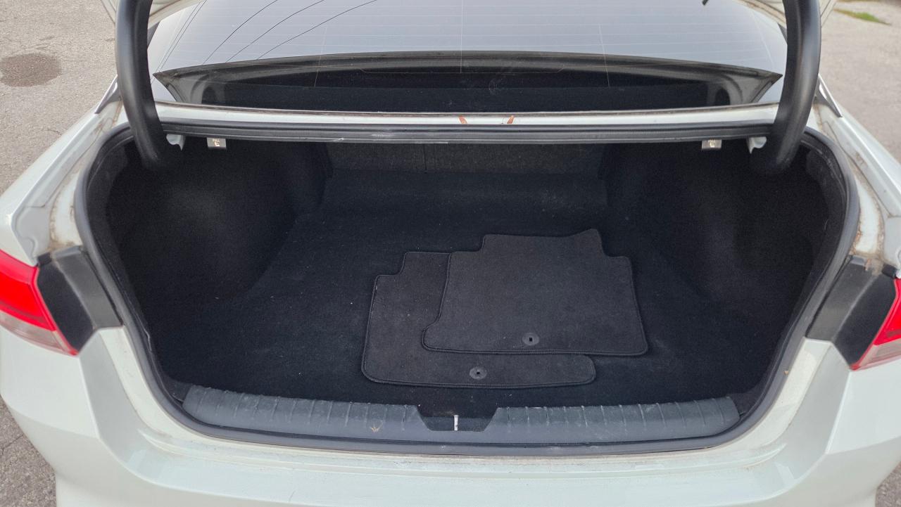 2018 Kia Optima LX - Photo #10