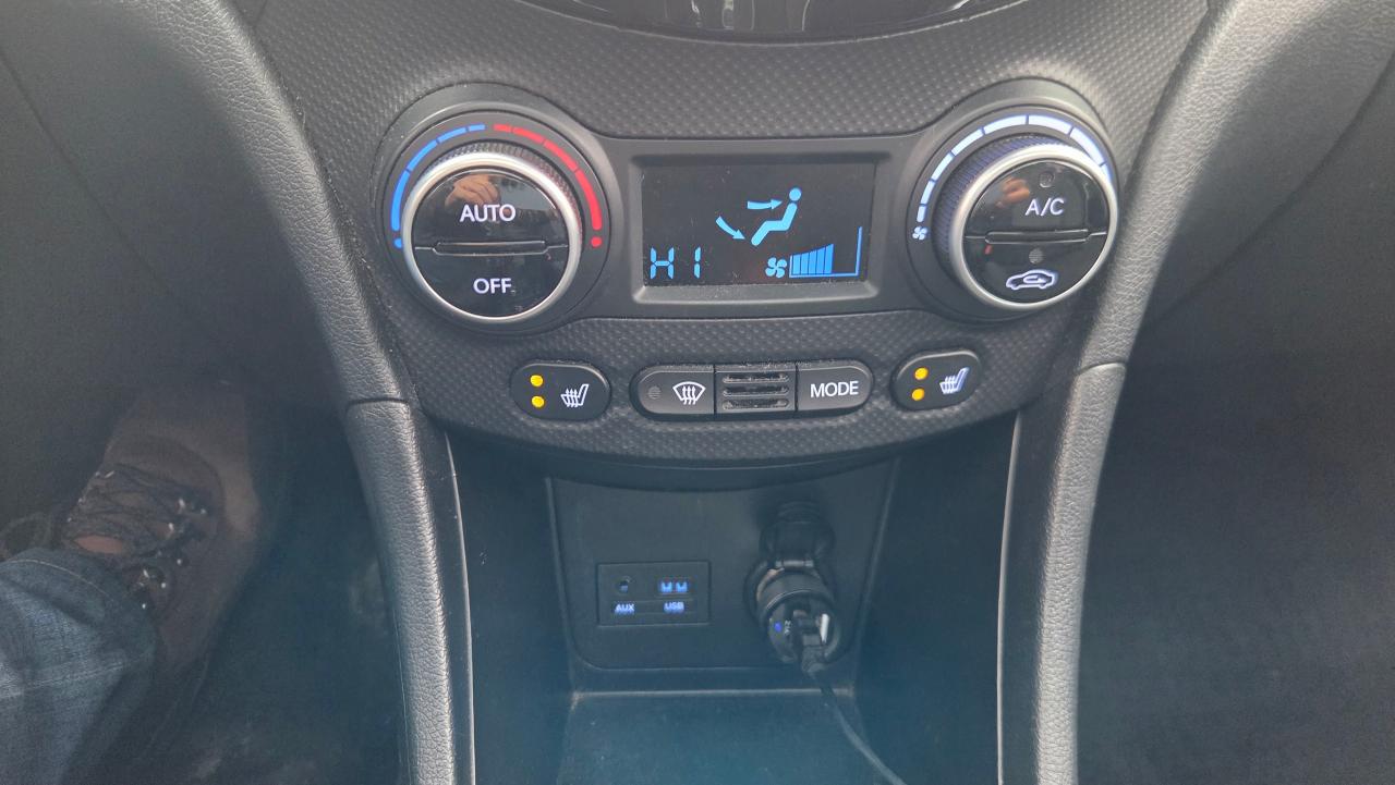 2016 Hyundai Accent GLS Apple Carplay/GPS/P-Moon - Photo #14