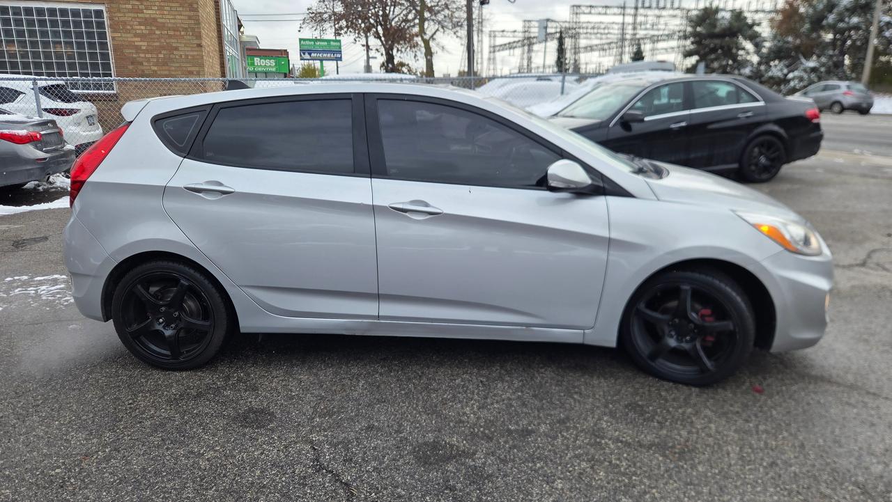 2016 Hyundai Accent GLS Apple Carplay/GPS/P-Moon - Photo #5