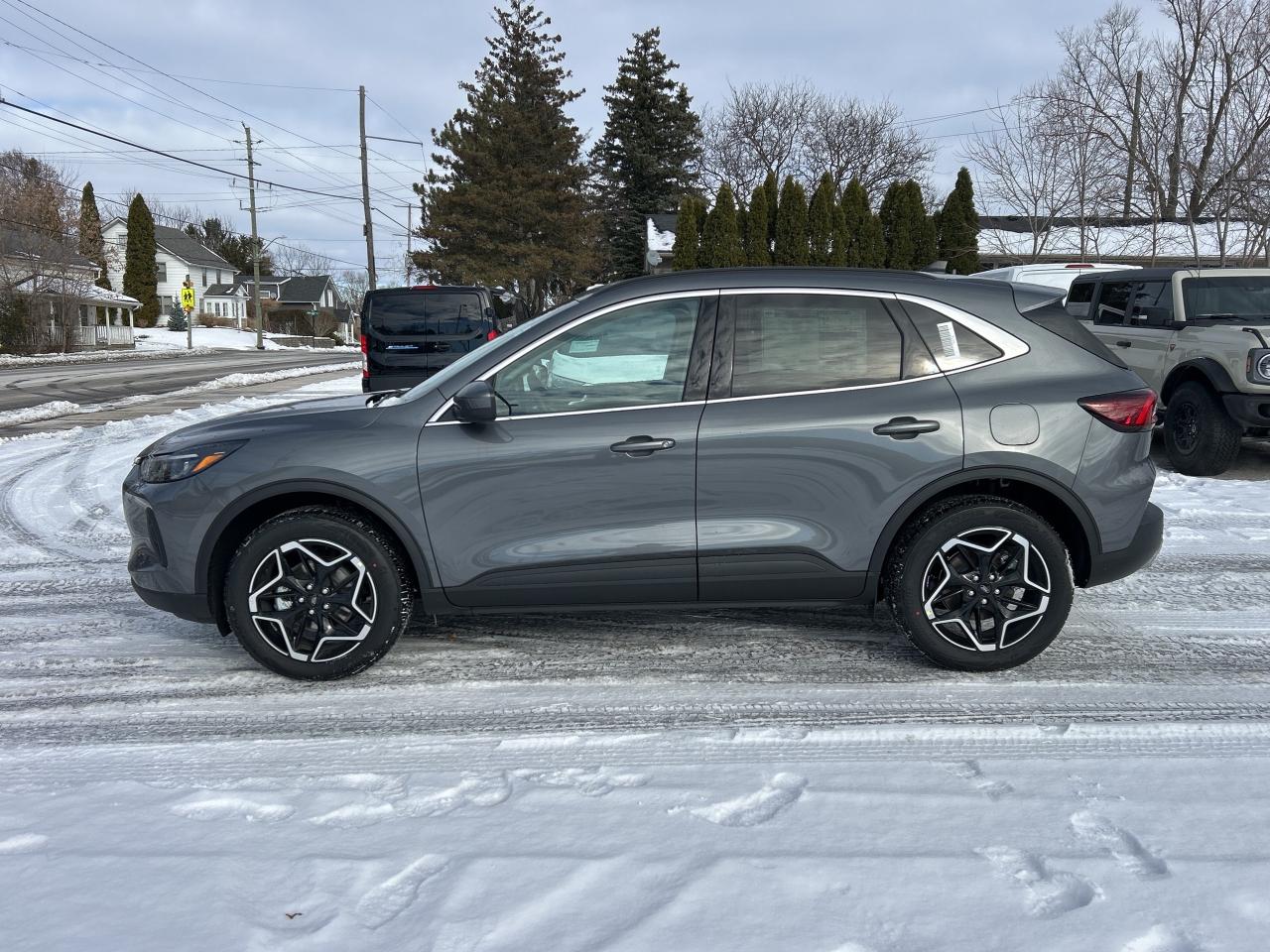 2026 Ford Escape Platinum AWD Photo