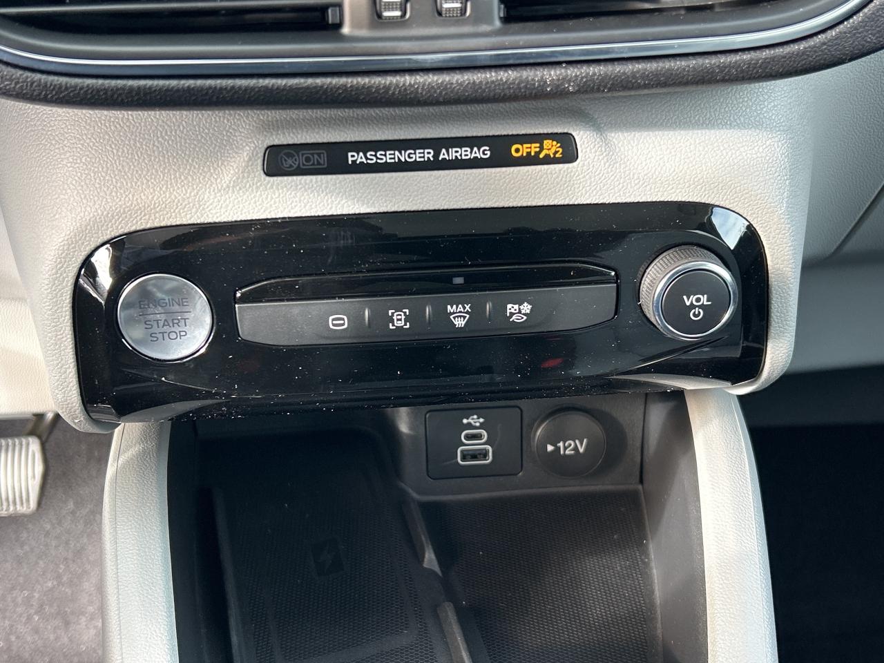 2026 Ford Escape Platinum AWD Photo