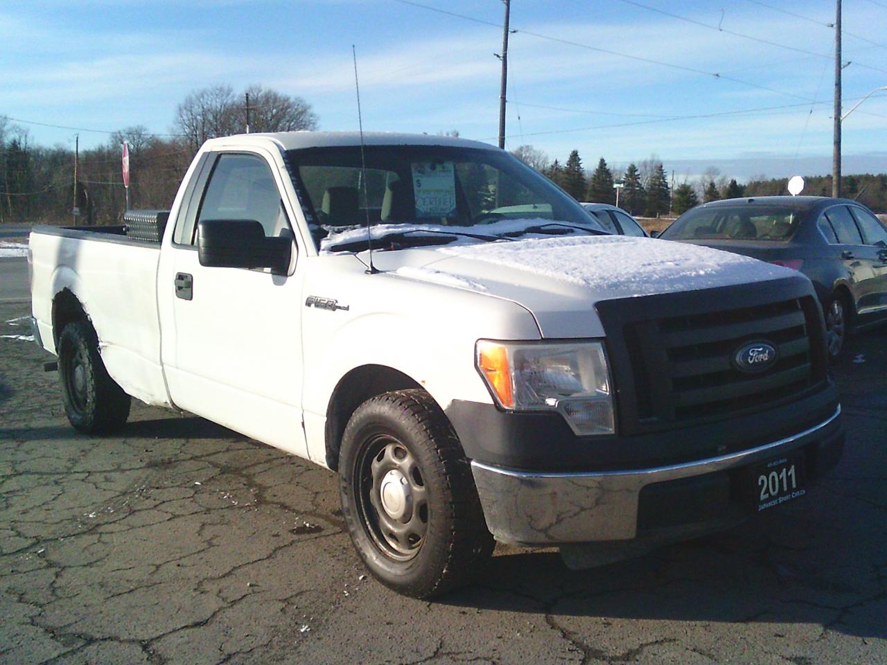 2011 Ford F-150 2WD Reg Cab 145  XL - Photo #3