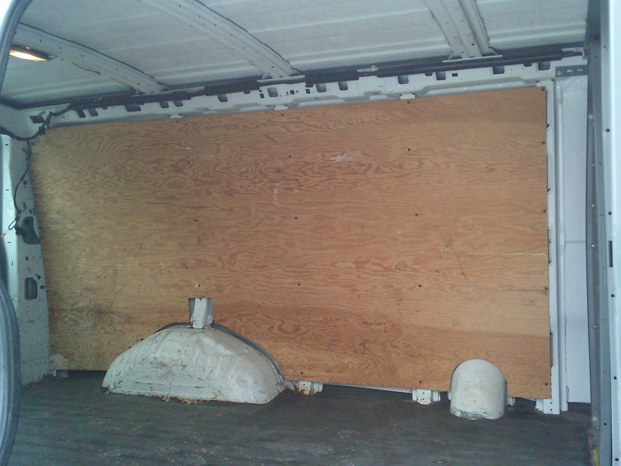 2013 GMC Savana 2500 RWD 2500 135 - Photo #19