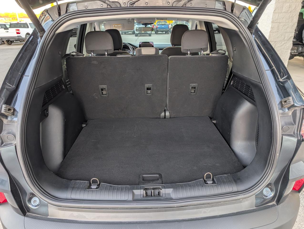 2022 Ford Escape SE Photo