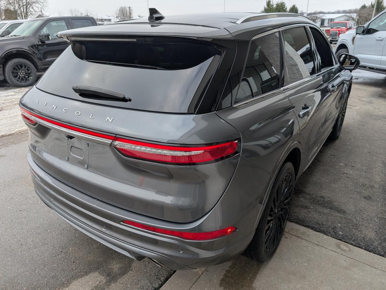 2022 Lincoln Corsair Reserve Photo4