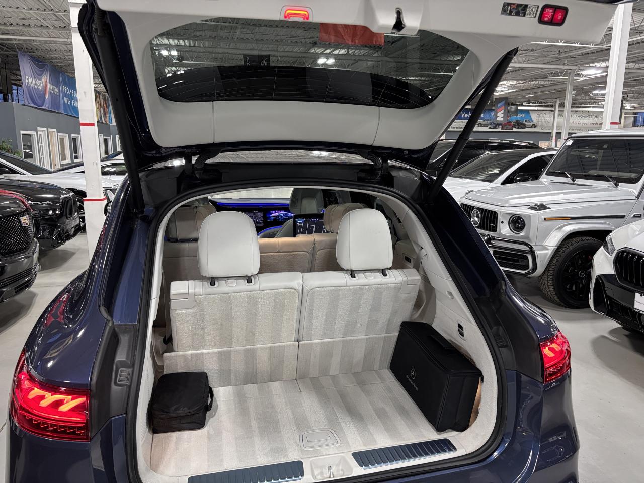 2023 Mercedes-Benz E-Class EQS580|4MATIC|SUV|LOADED|REARDVD|MASSAGE|CREAMSEAT - Photo #7