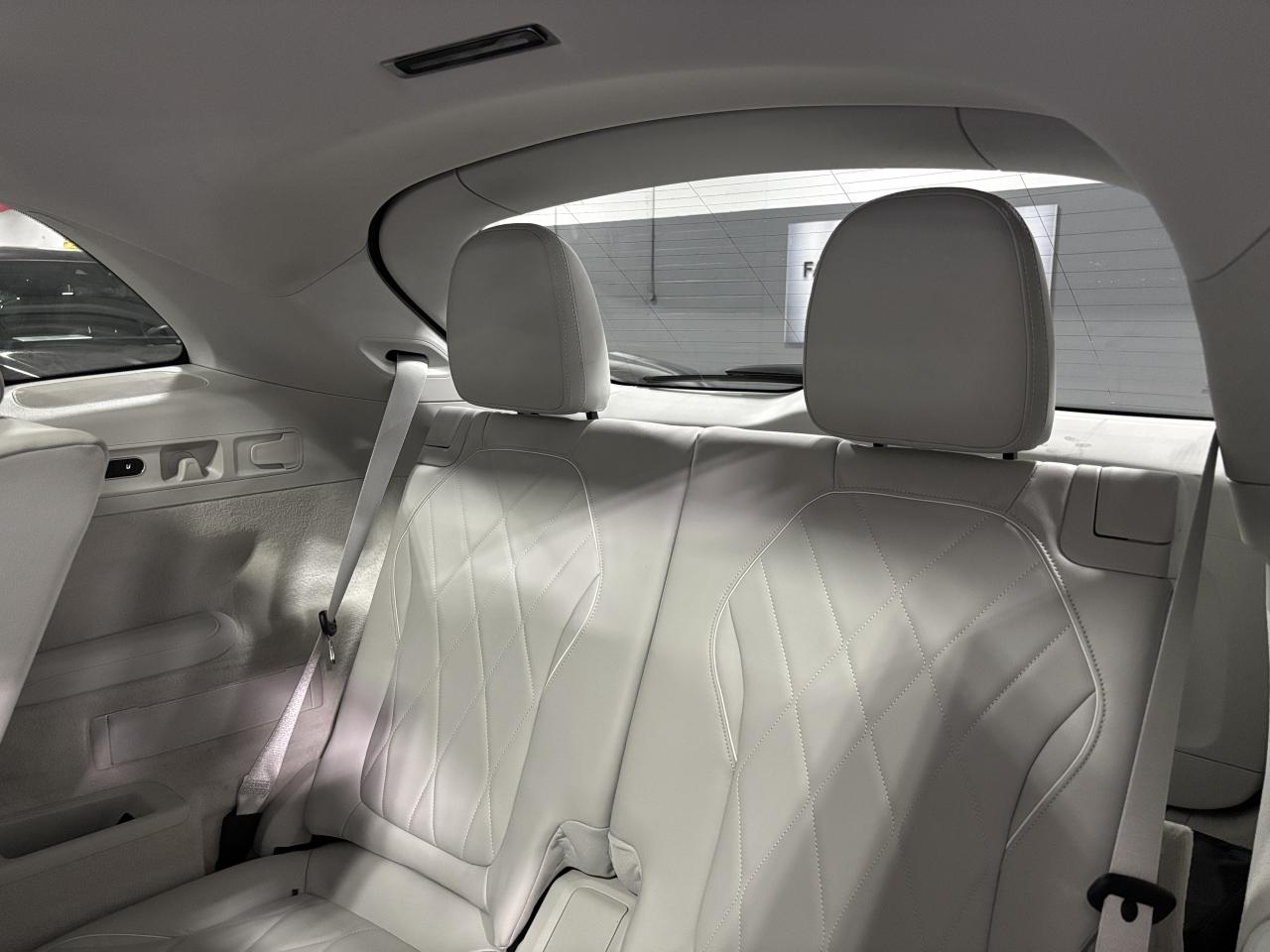 2023 Mercedes-Benz E-Class EQS580|4MATIC|SUV|LOADED|REARDVD|MASSAGE|CREAMSEAT - Photo #11