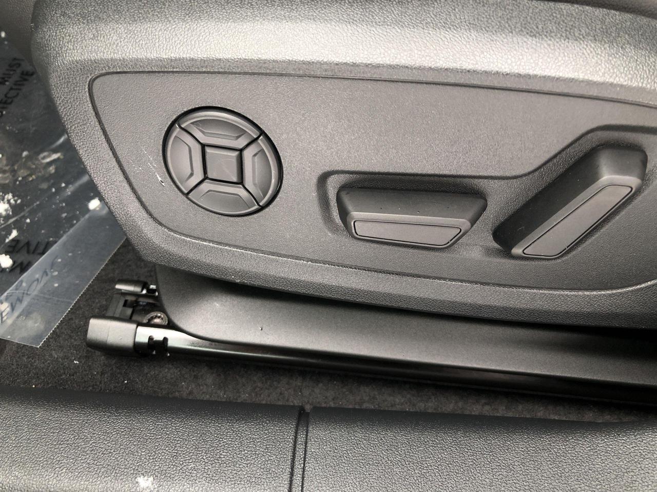 2025 Audi A3 40 LIKE NEW!!  ONLY 8,123KMS, LANE DEPARTURE, AUDI Photo