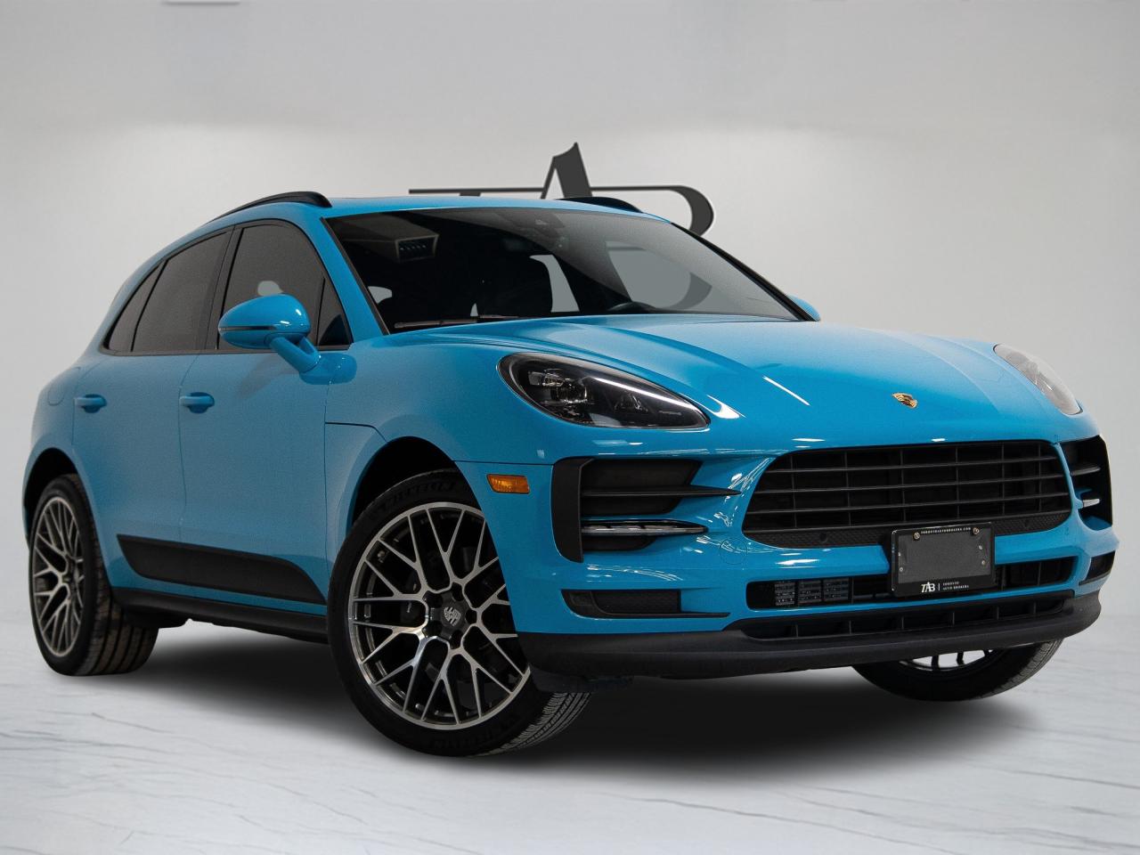 2019 Porsche Macan PREMIUM PLUS PKG | BOSE | PANO | 21 IN RS WHEELS Photo
