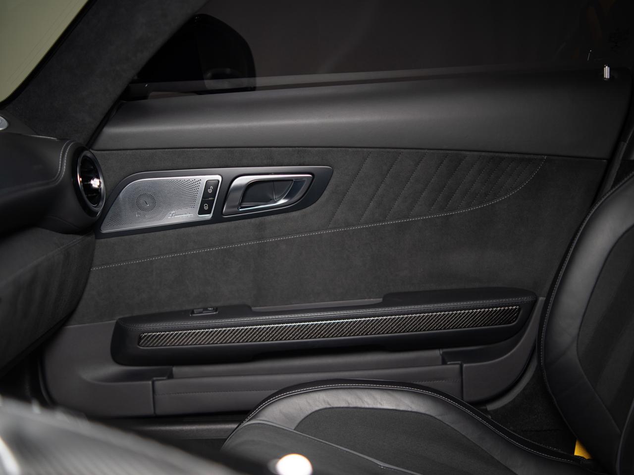 2020 Mercedes-Benz AMG GT R | CARBON FIBER | BURMESTER HD | 19 IN Photo