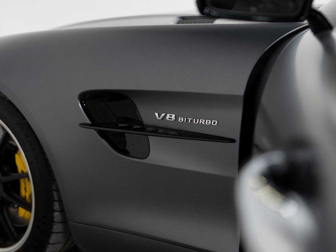 2020 Mercedes-Benz AMG GT R | CARBON FIBER | BURMESTER HD | 19 IN Photo