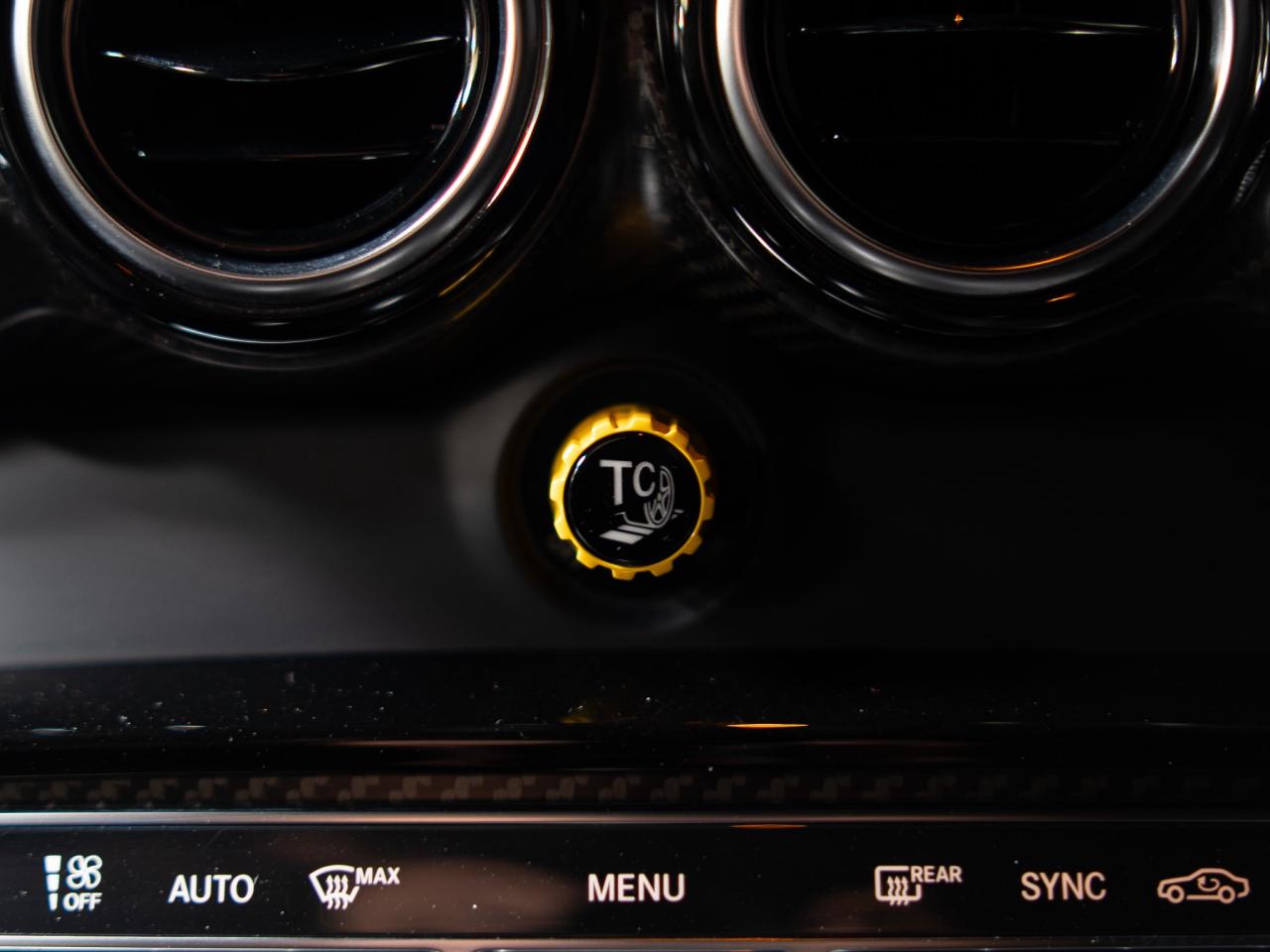 2020 Mercedes-Benz AMG GT R | CARBON FIBER | BURMESTER HD | 19 IN Photo