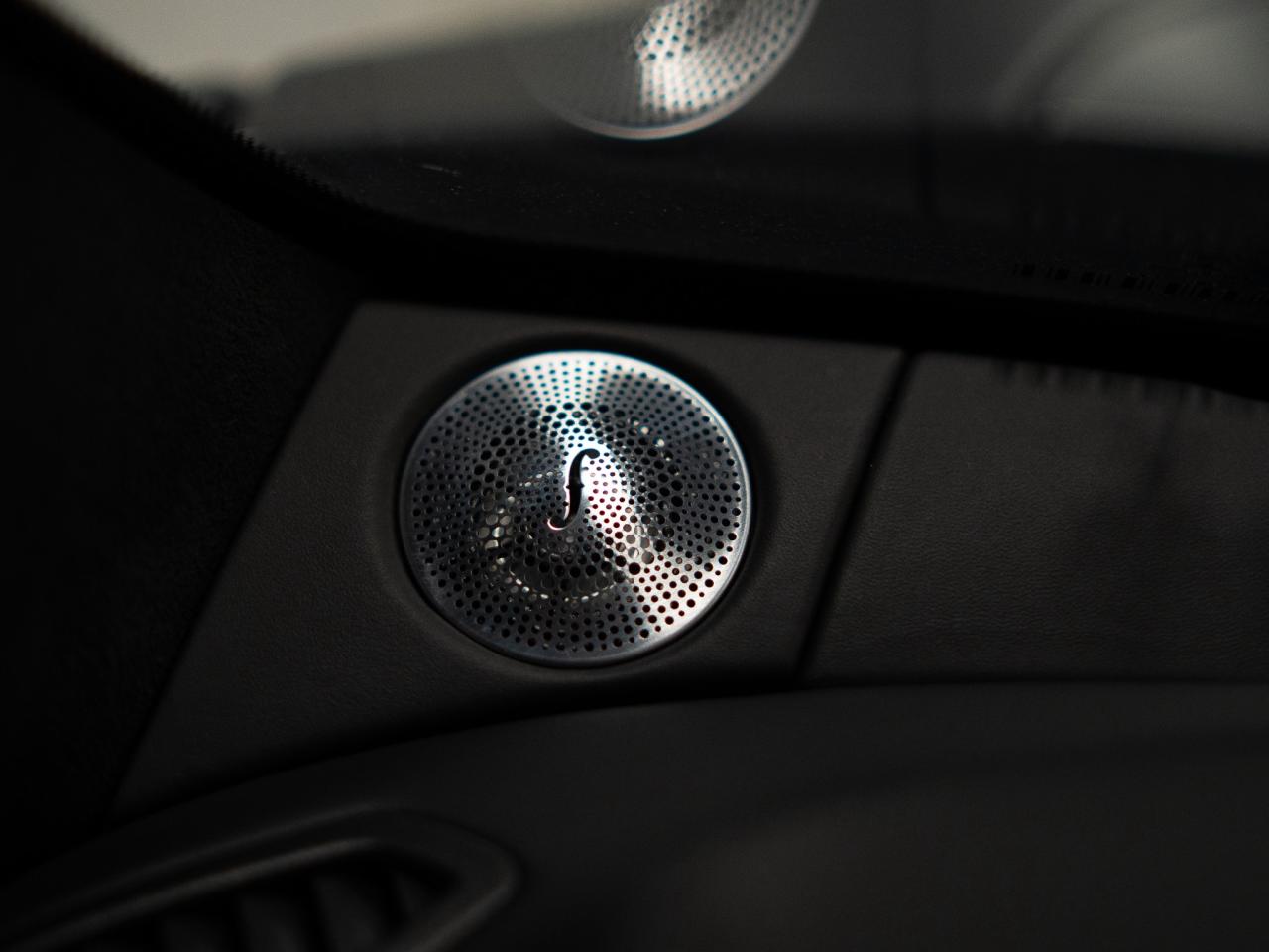 2020 Mercedes-Benz AMG GT R | CARBON FIBER | BURMESTER HD | 19 IN Photo