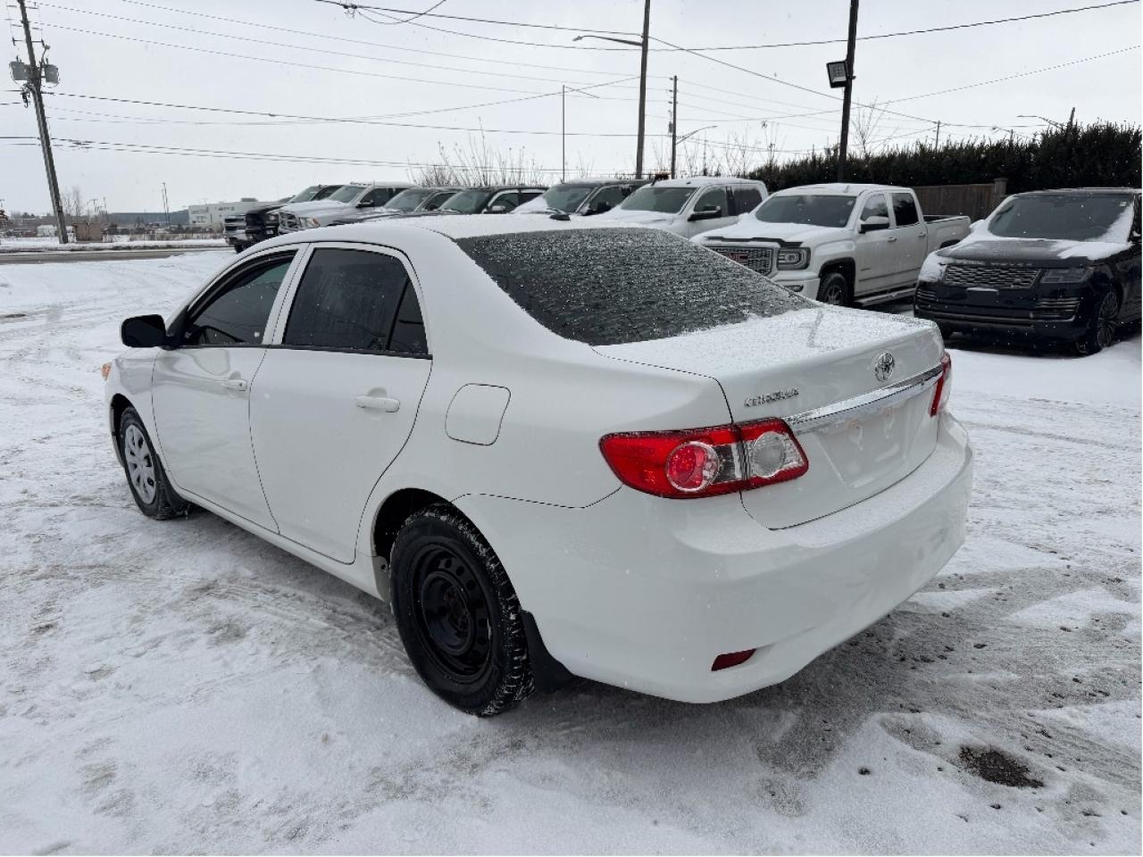 2013 Toyota Corolla LE Photo4