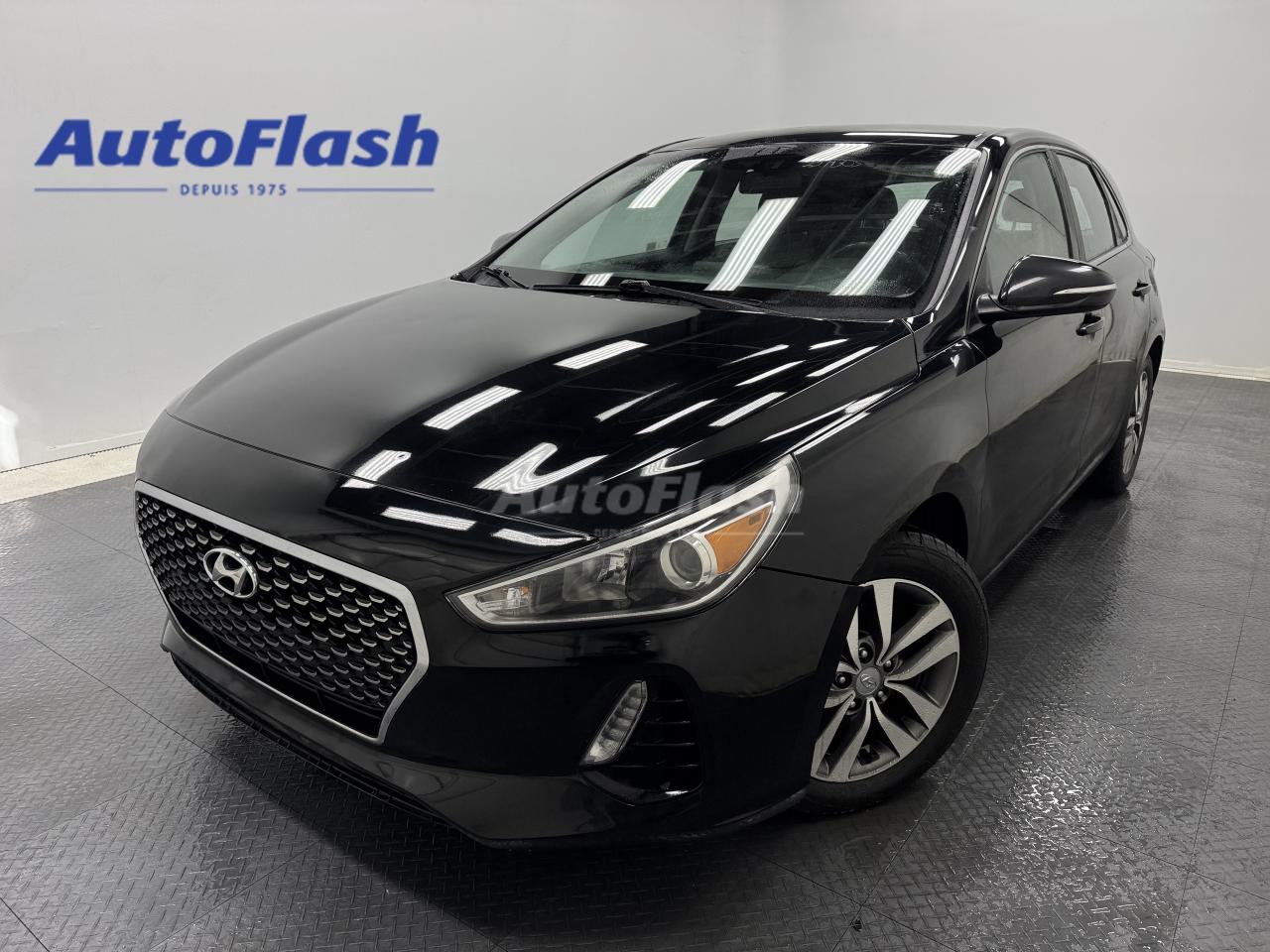 Used 2020 Hyundai Elantra GT PREFERRED, CARPLAY, CAMERA, SIÈGES CHAUFFANTS for sale in Saint-Hubert, QC